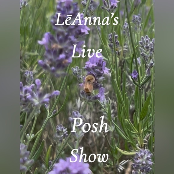 LēAnna is actually live?!?!?!? LIVE SHOW LISTING - Picture 1 of 8